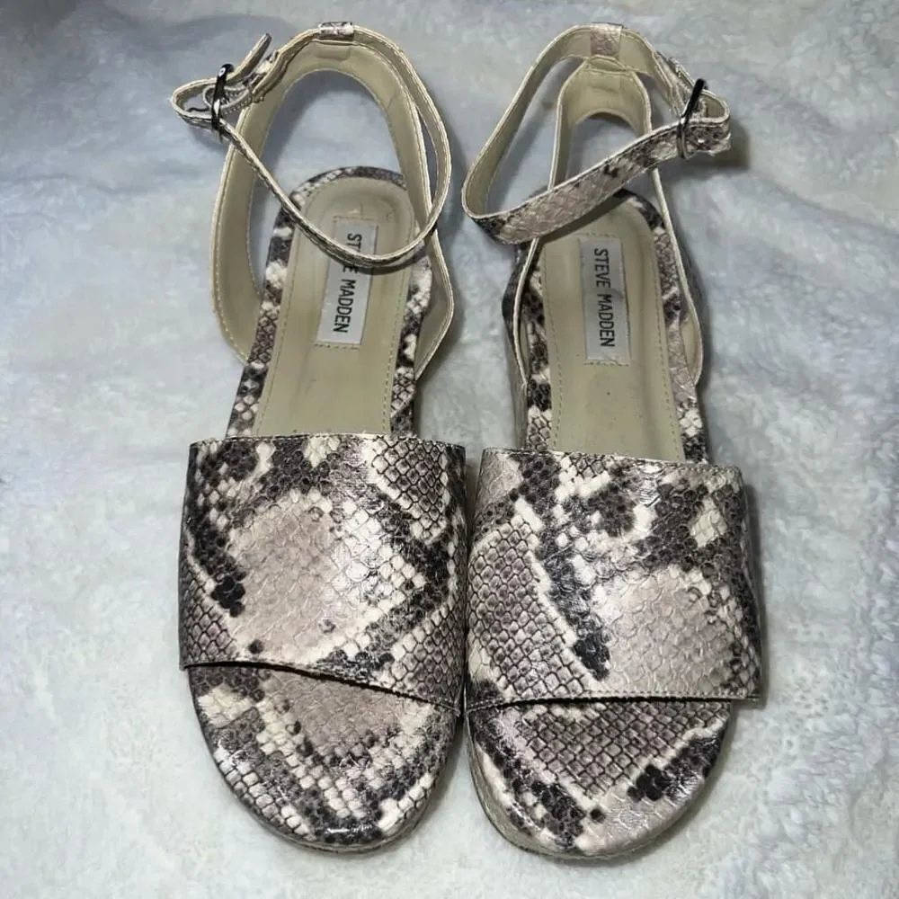 Women's Steve Madden Brown and Black Snakeskin Print Wedge Sandals Size 8